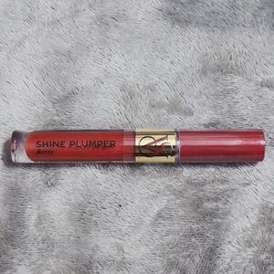 Victoria's Secret Shine Lip Plumper in the shade " Berry " Nwt Full Size